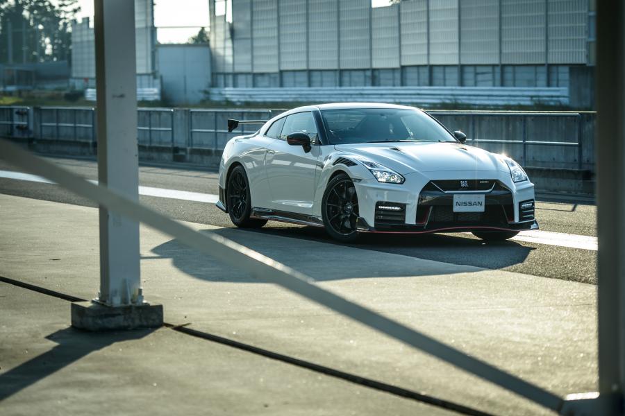  Nissan GT-R Nismo (R35) 2019 года  (JP) (фото 7 из 27)